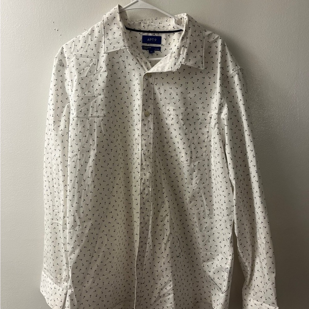 Pre-owned Apt 9 size XL premier flex button up shirt